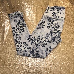 DYI Lilac Floral Legging